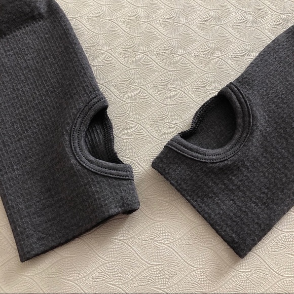 NEW Gymshark Vital Seamless Long Sleeve Crop Top - Picture 6 of 8